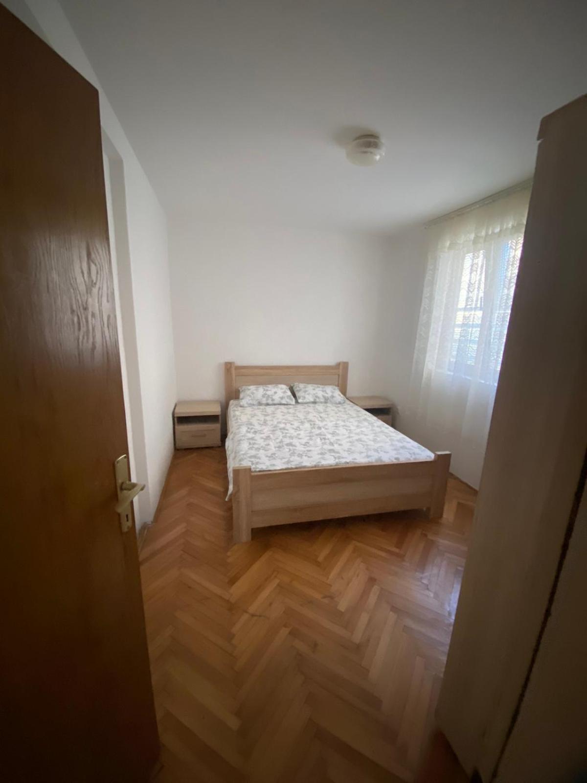 Apartment W