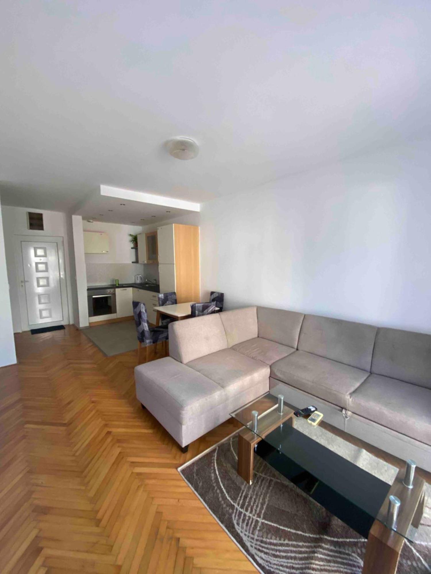 W Apartment Budva